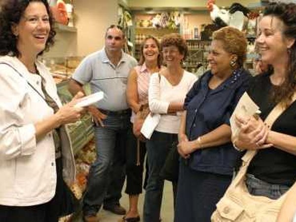 Cindy leads a culinary tour of Federal Hill