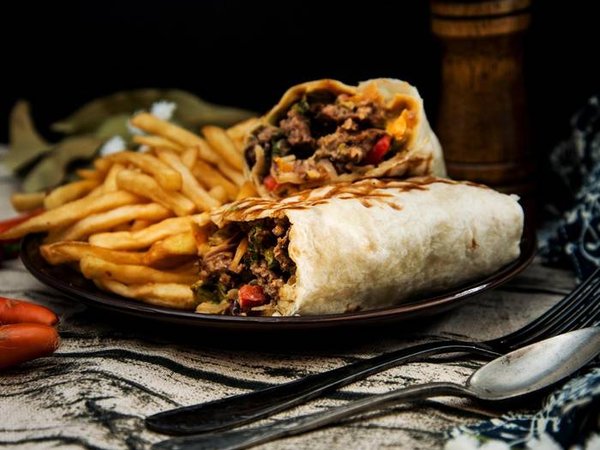beef tacos served with golden French fries