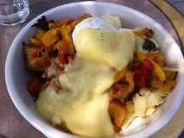 Le Fabergé - breakfast poutine