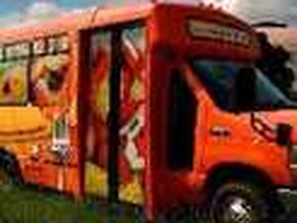 Cajun Food Tours bus
