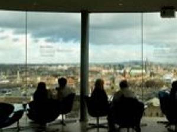 Gravity Bar